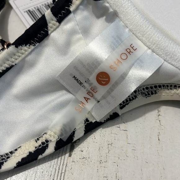Shade & Shore Bikini Top Side 34 B.    NWT - Picture 8 of 9